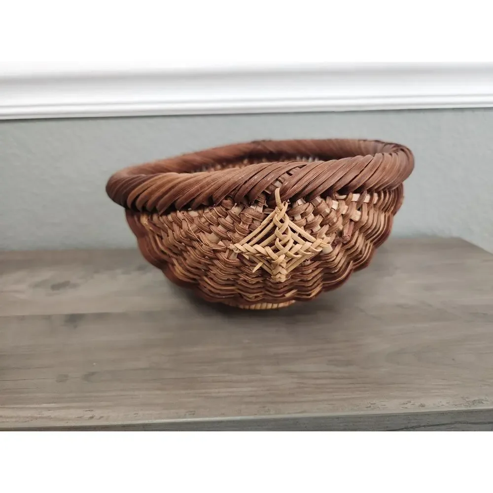 Handwoven Footed Oval Round Basket Natural Wicker Rustic Farmhouse Decor 12 Inch
